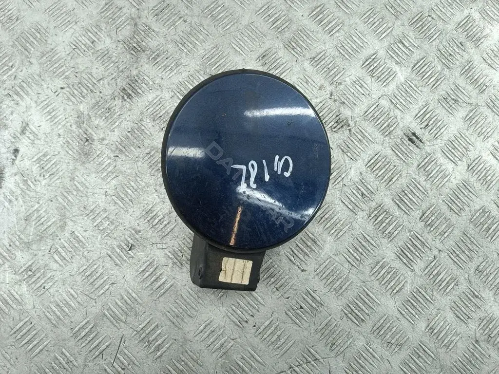 Крышка лючка топливного бака MR959153