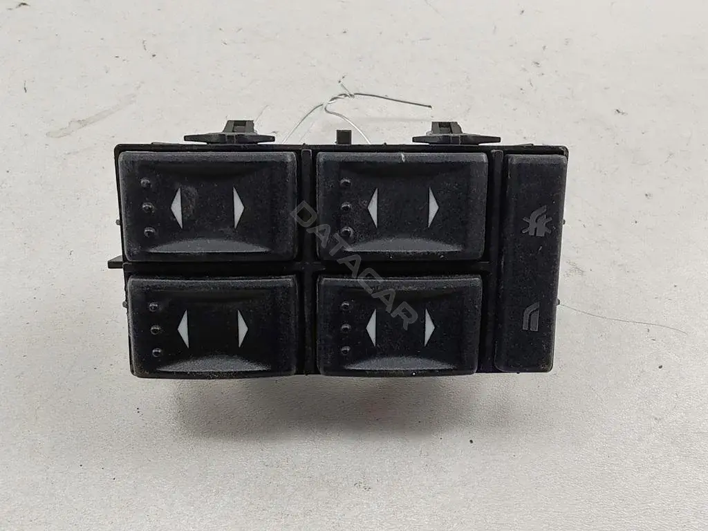 Кнопка стеклоподъемника 1S7T14A132BE