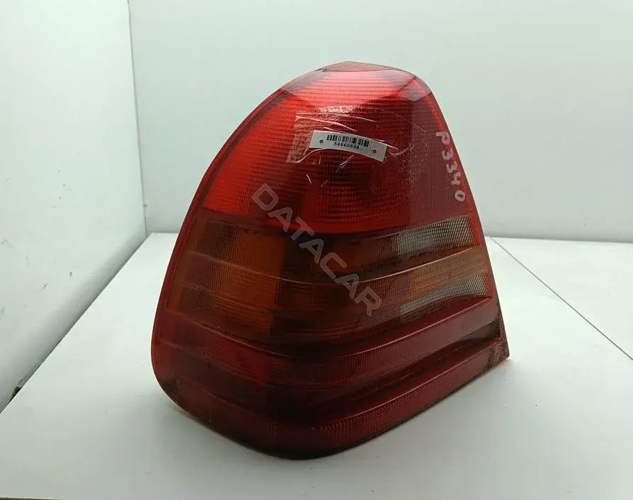 Задние фонари 2028200164