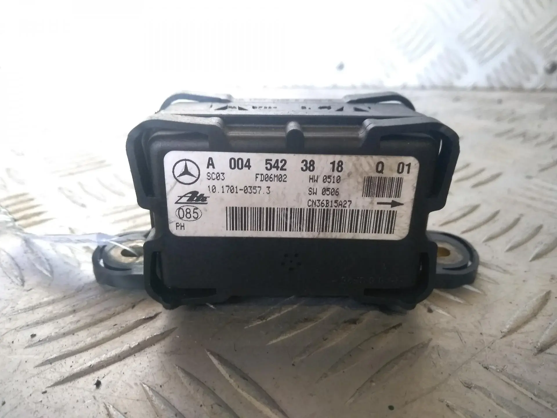 Датчик ускорения 0045423818