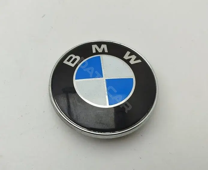 Эмблема 8132375