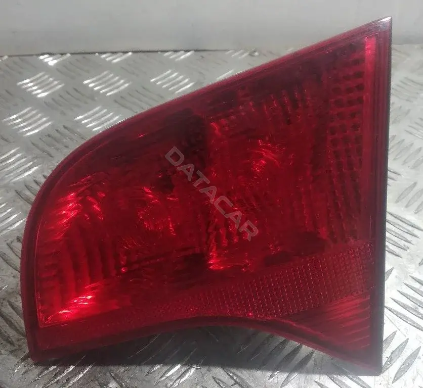 Задние фонари 8E9945094A