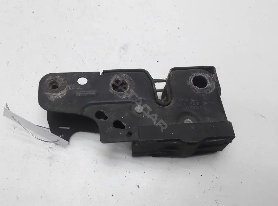 Замок капота 3c1823509d