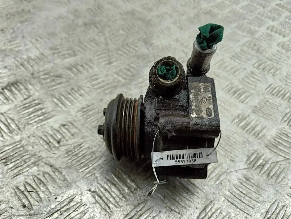 Насос гидроусилителя руля 3C113A674AA
