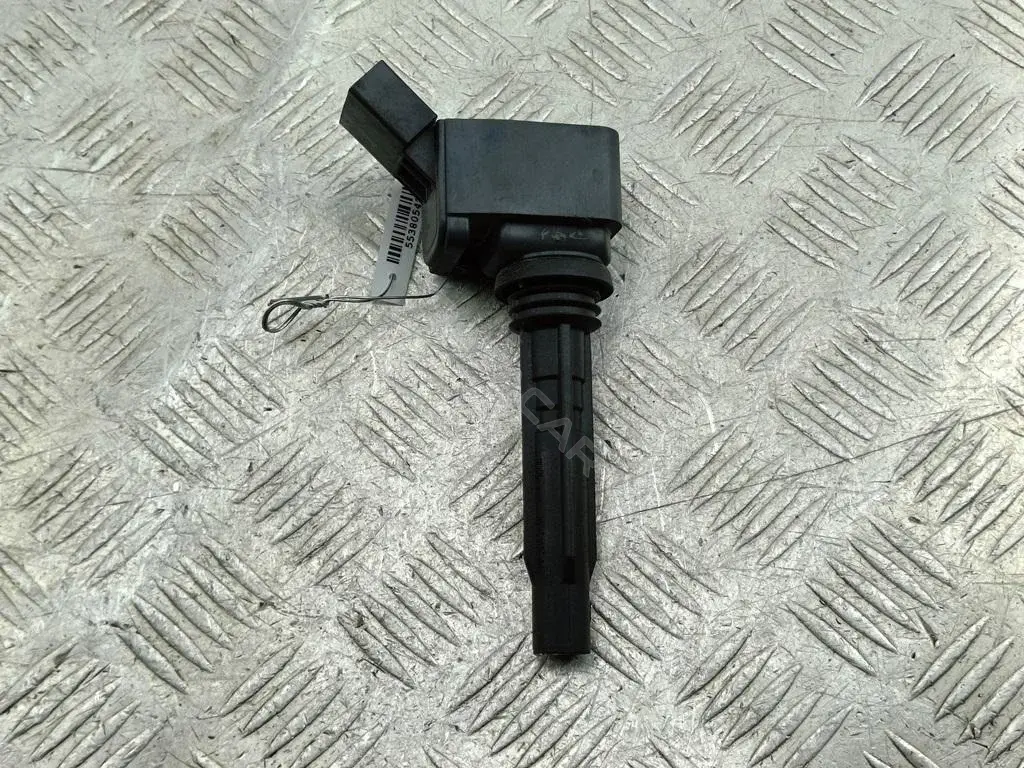 Катушка зажигания 04C905110L