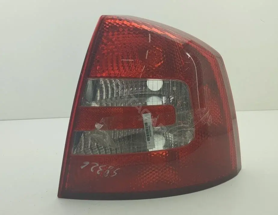 Задние фонари 1Z5945096A