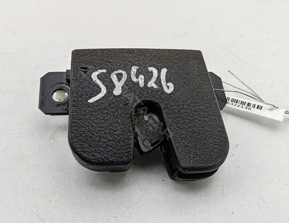 Замок крышки багажника 3B9827505E