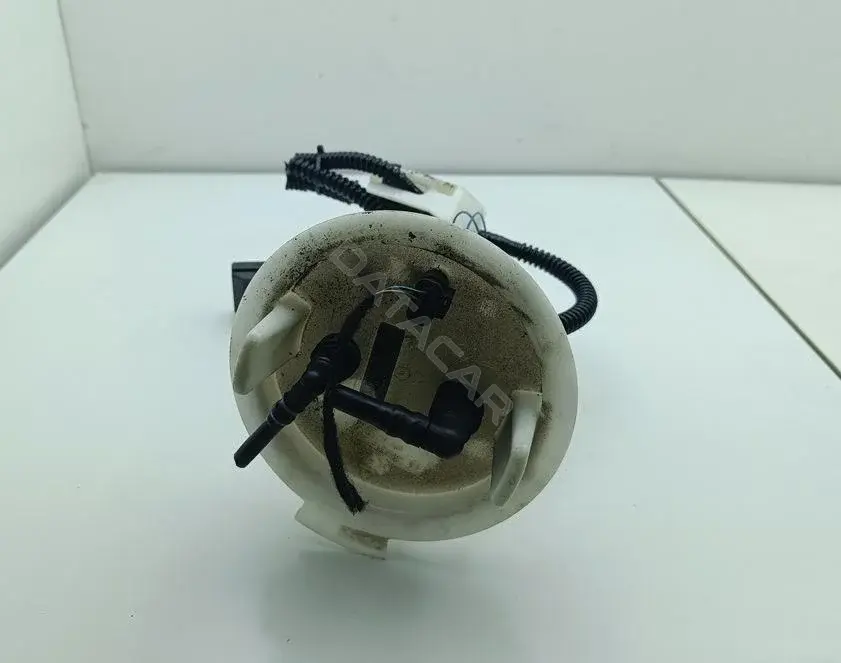 Датчик уровня топлива 2044700694