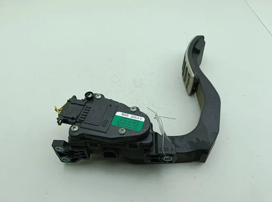 Педаль газа 3D1721503N