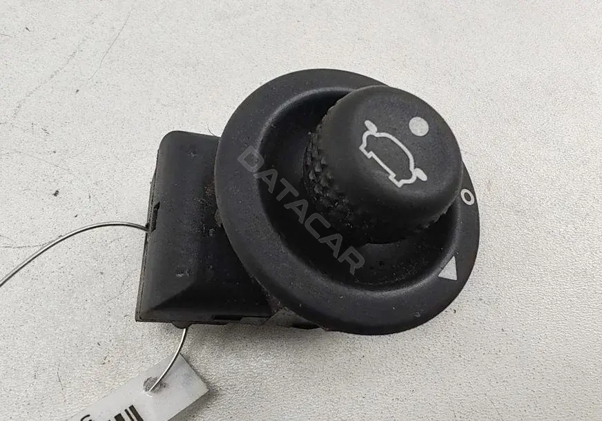 Джойстик регулировки зеркал 93B61786768A