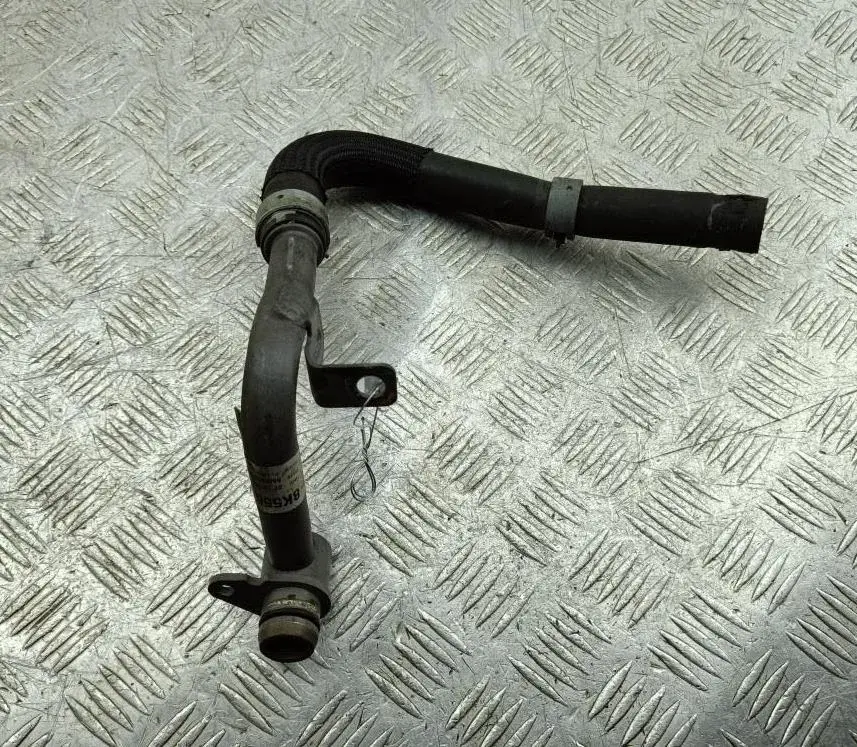 Патрубки системы охлаждения GK2Q8K556AB