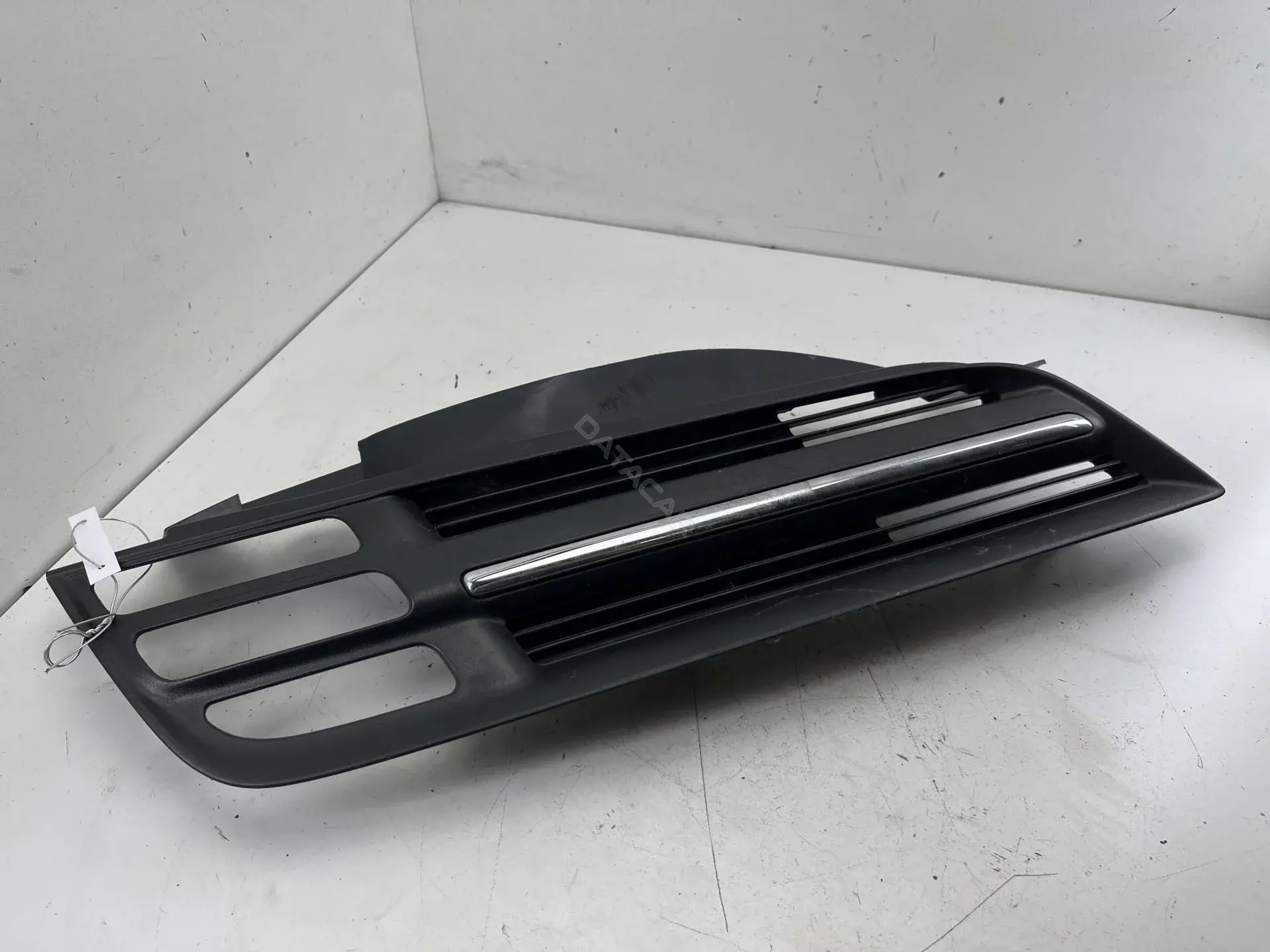 Решетка радиатора 62320AX600