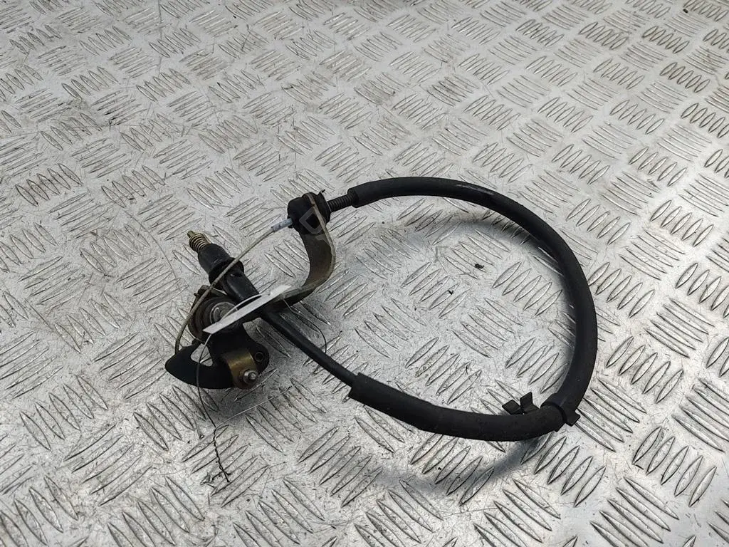 Трос газа 90500183AG