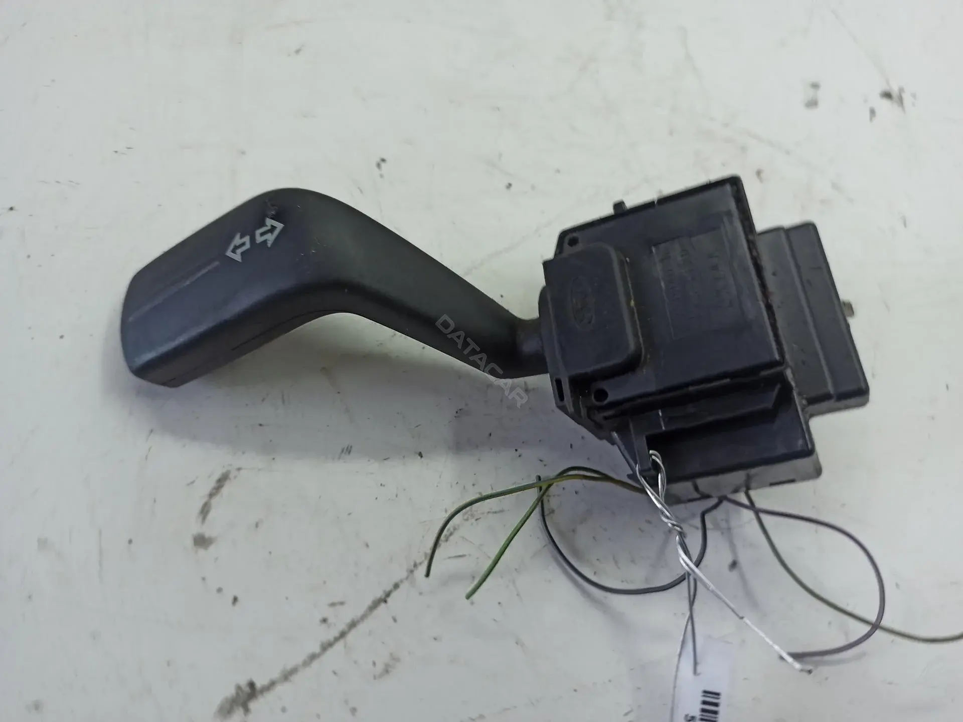 Переключатель подрулевой 6C1T13335AA