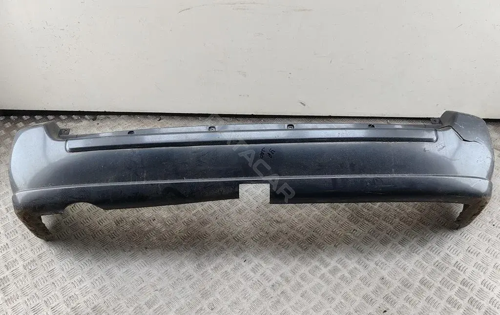 Задний бампер MA822291