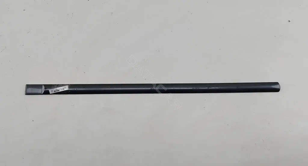 Молдинг двери 1S7T-25532