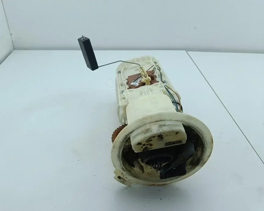 Топливный насос 1K0919051M