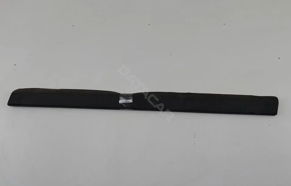 Молдинг двери 3B0854940