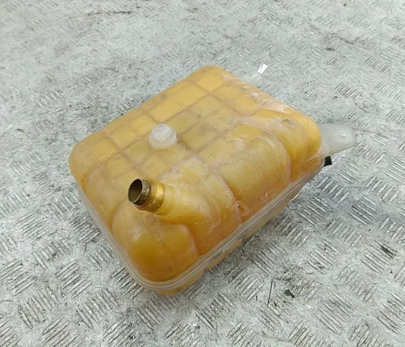 Расширительный бачок K21610-21100