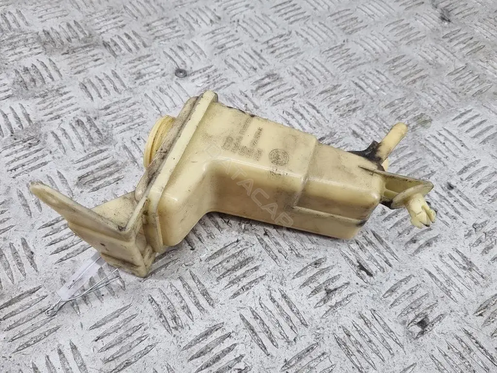 Бачок гидроусилителя 8d0422373c