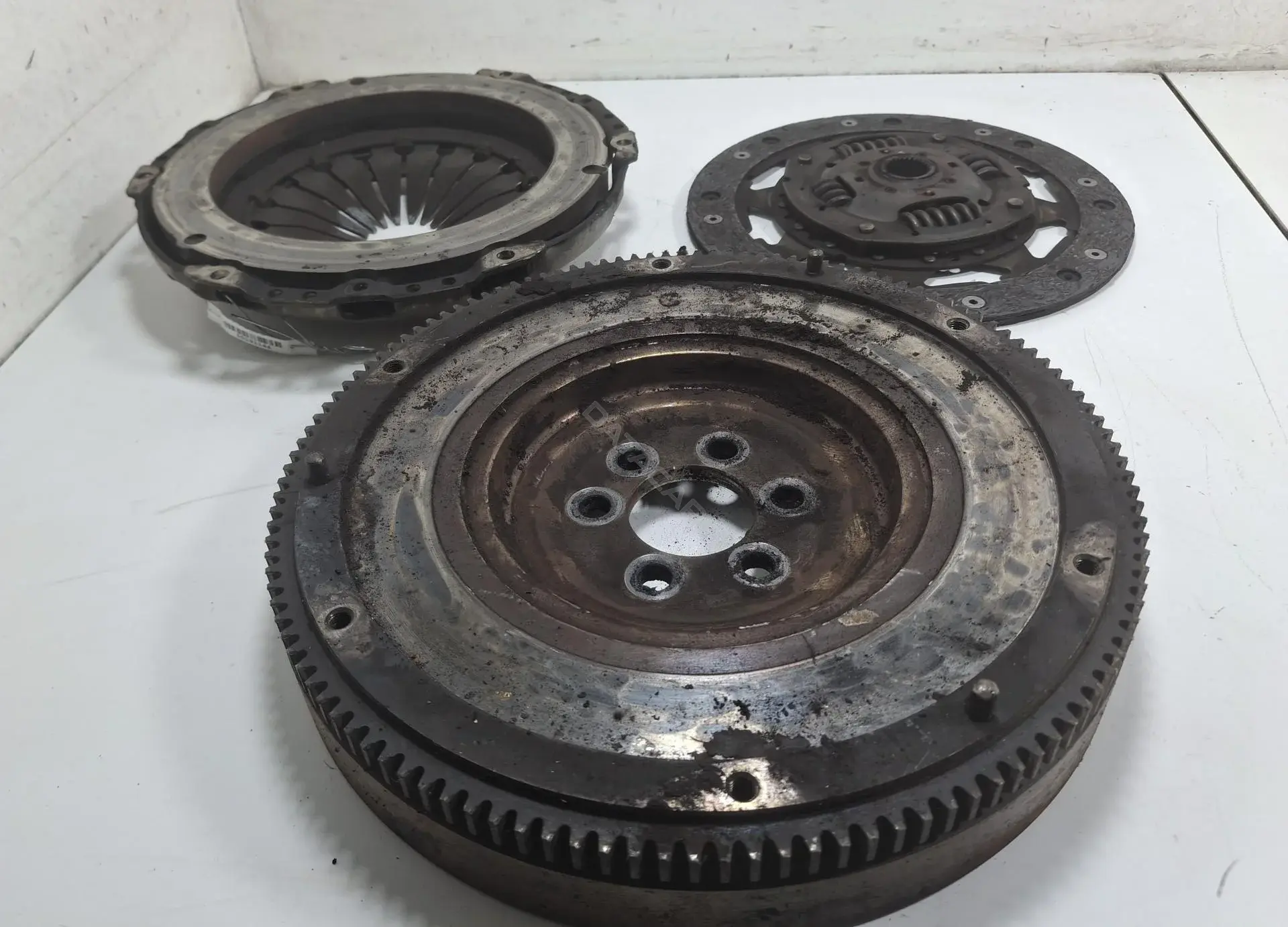 Маховик 55191144