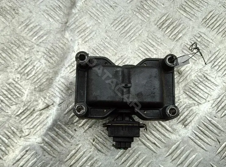 Катушка зажигания 0221503491