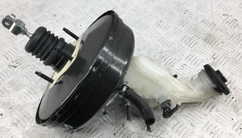 Главный тормозной цилиндр NM230V-94