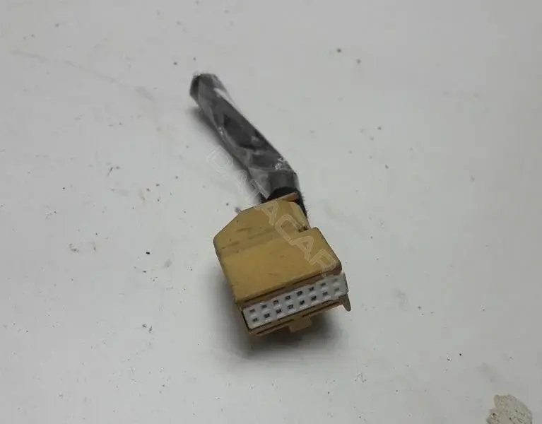 Разъем (фишка) проводки 4a0971883a