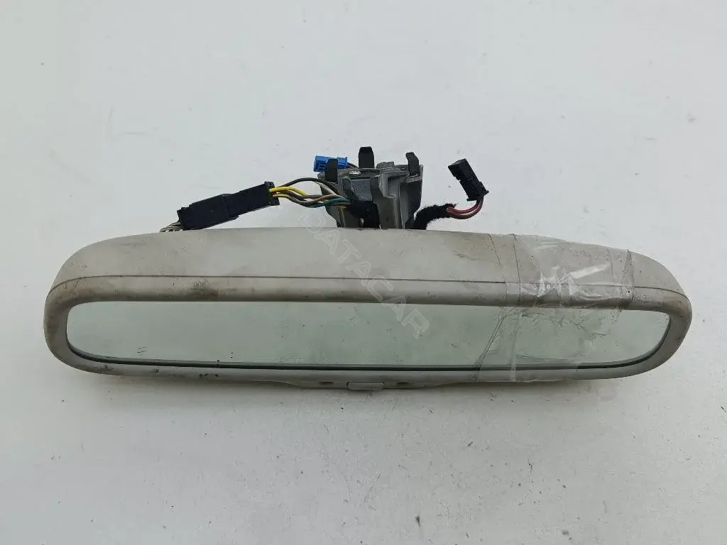 Внутреннее зеркало 8R0857511B
