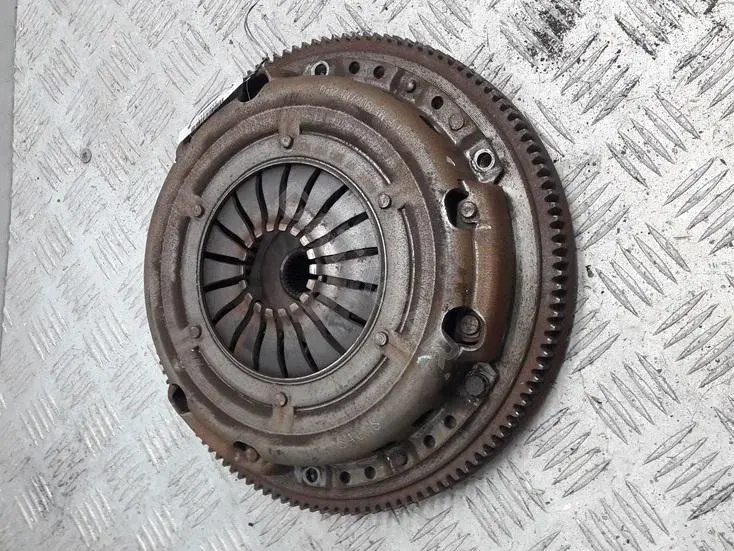 Маховик 03D105269