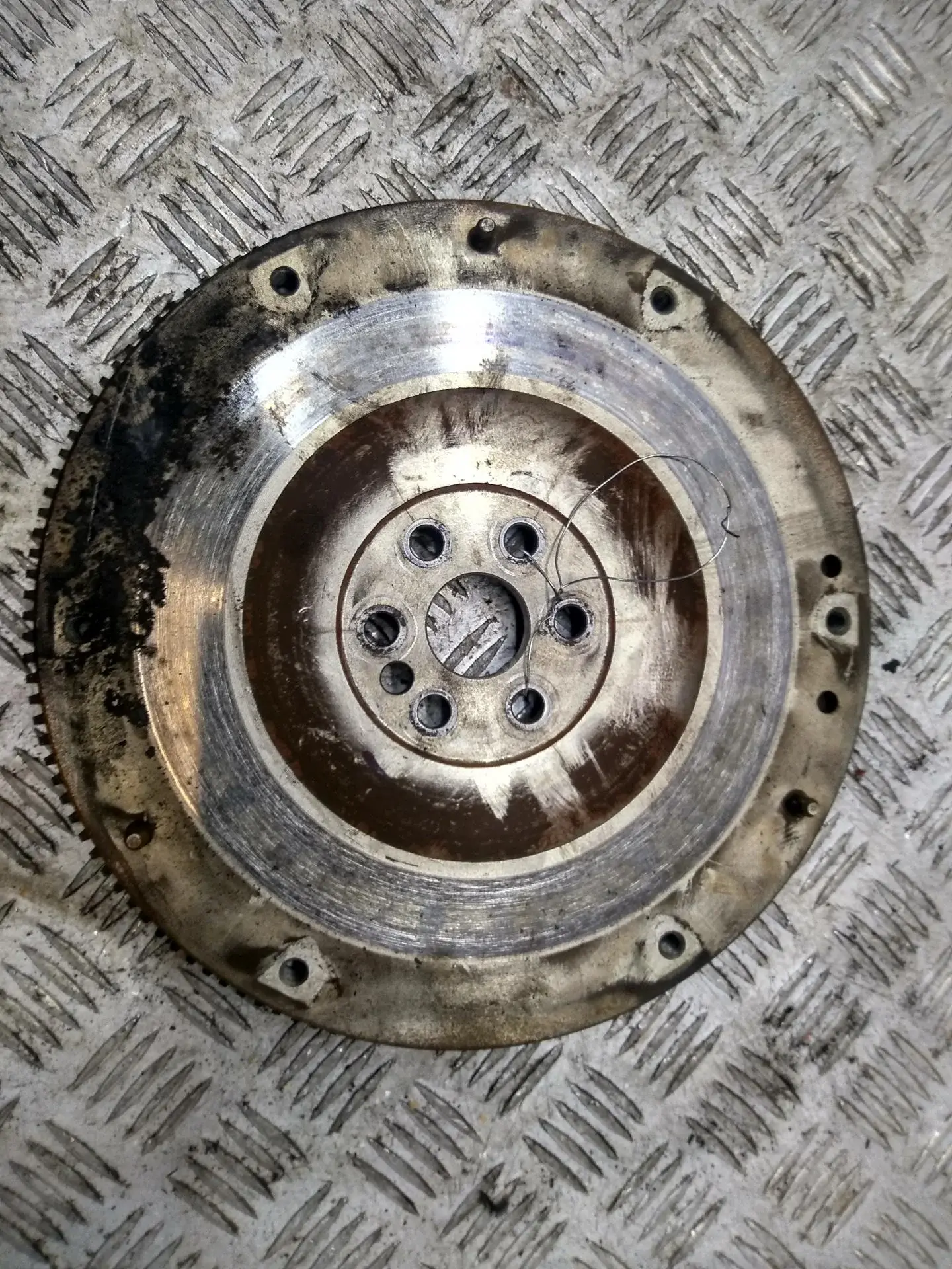 Маховик 98MM6375CA