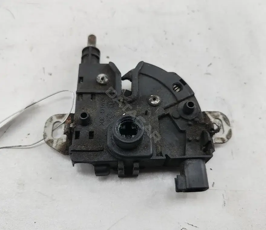 Замок капота 3M5116700AC