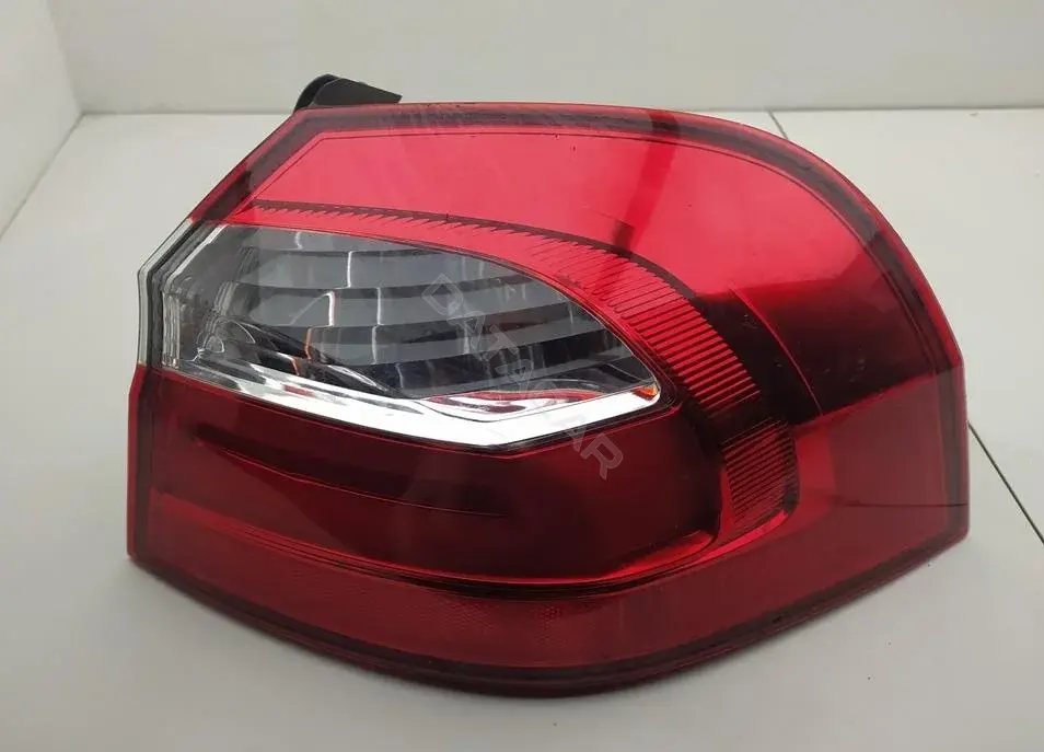 Задние фонари 924021W260