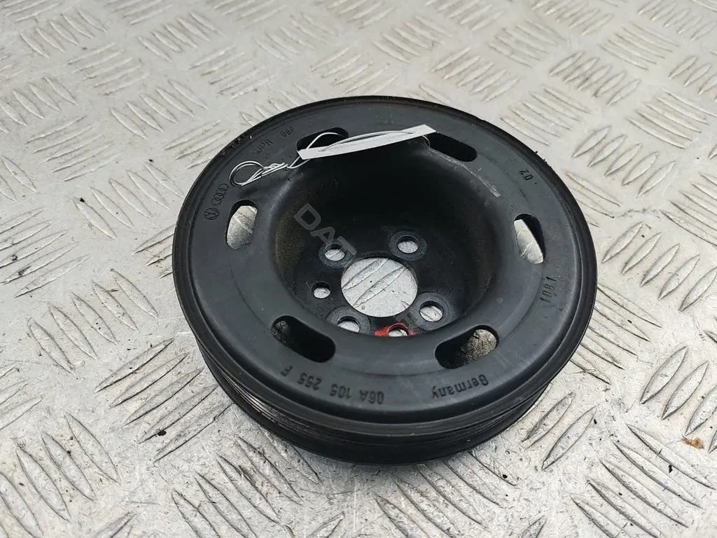 Шкив коленвала 06A105255F