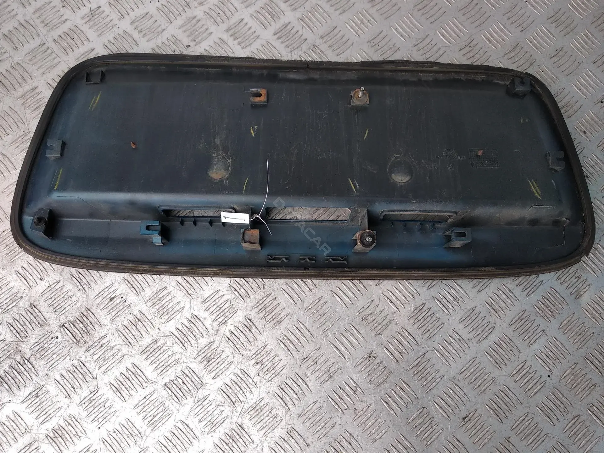 Фонарь подсветки номерного знака 90810BUXXX