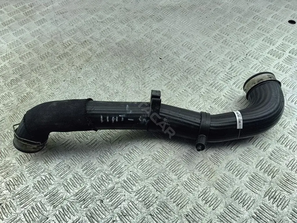 Патрубок интеркулера 7L6145979J