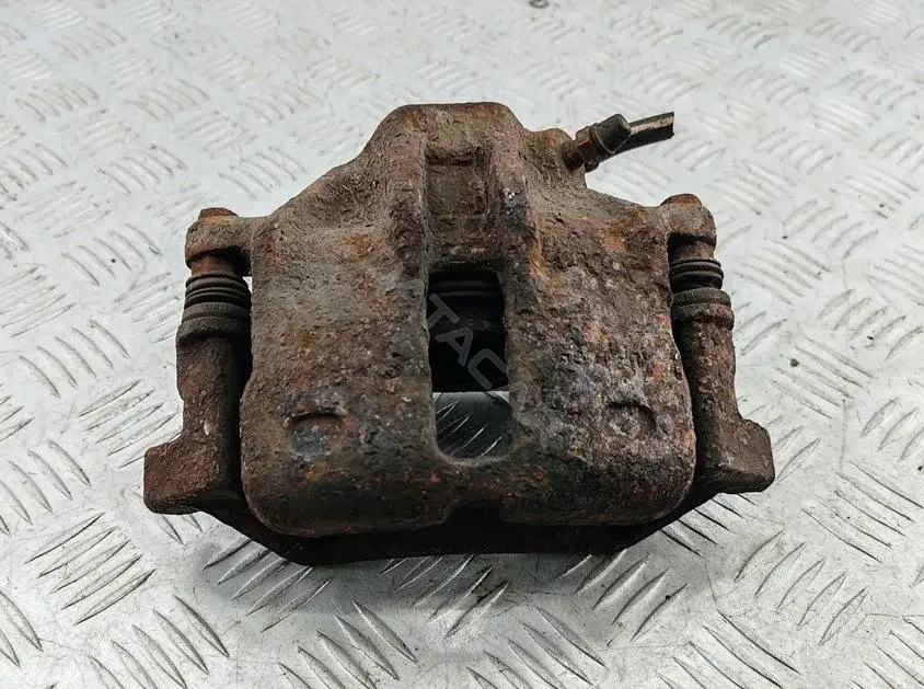 Суппорт тормозной 55276834