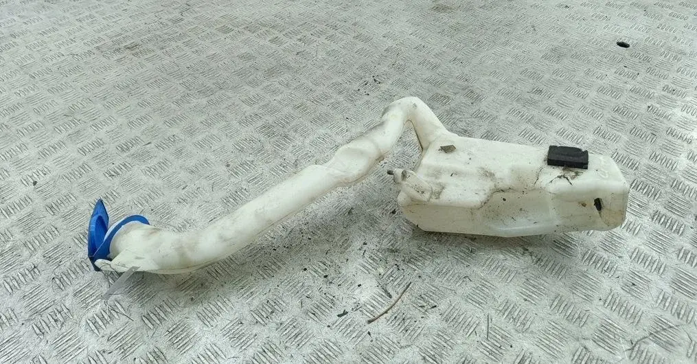 Бачок омывателя 55051170