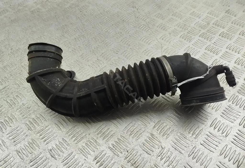 Патрубок интеркулера 30863962