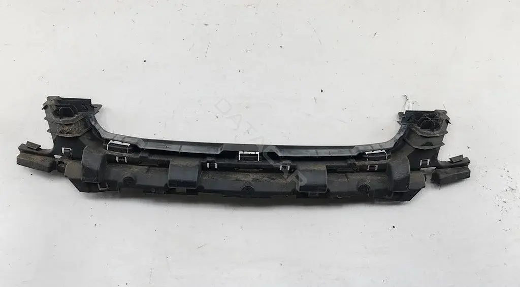 Усилитель бампера 8M5117E778