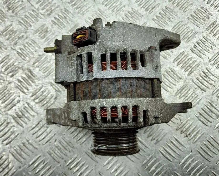 Генератор 23100BU010