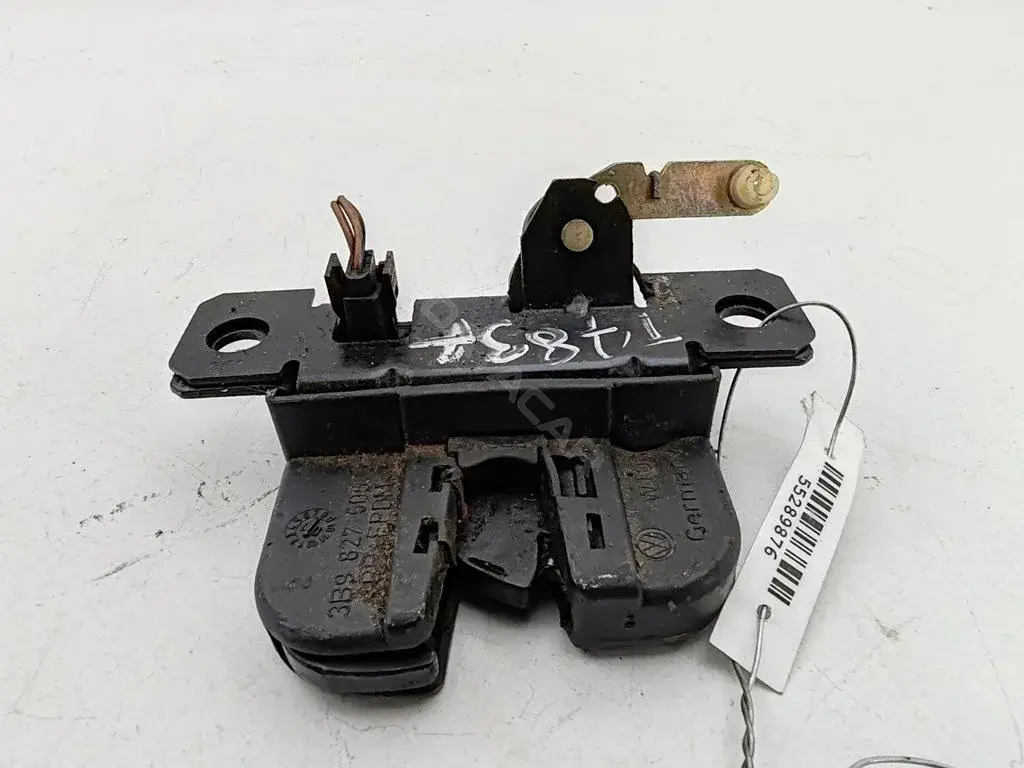 Замок крышки багажника 3B9827505E
