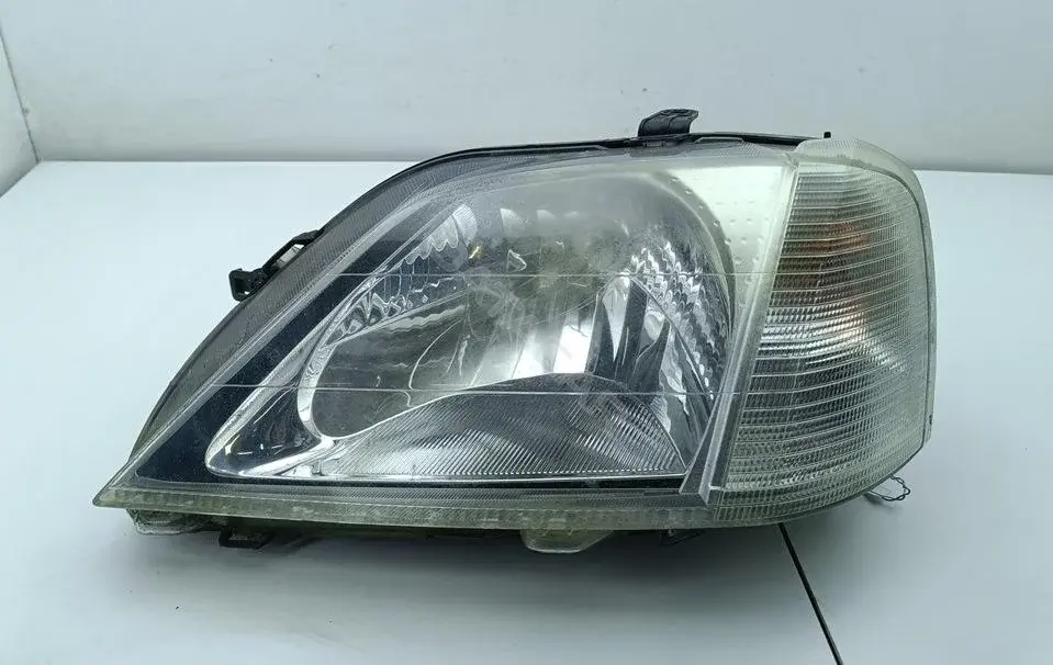 Фары 8200211005