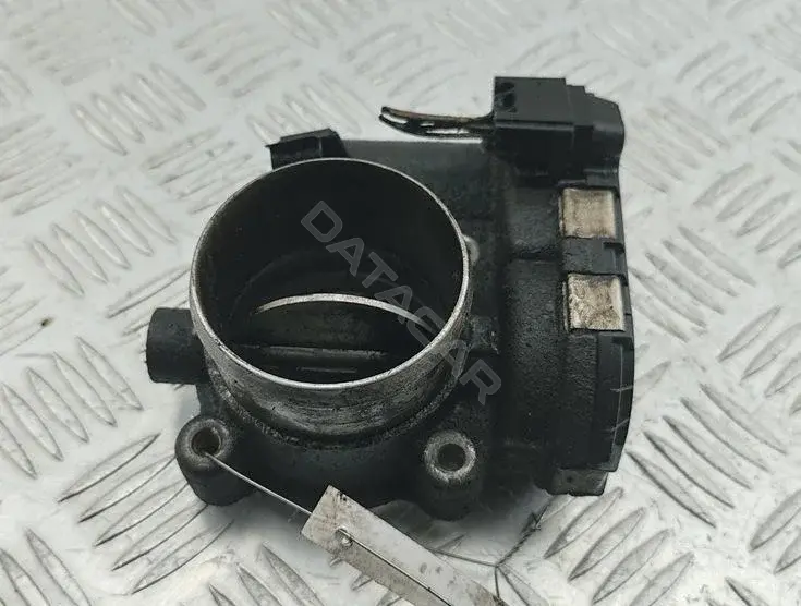 Дроссельная заслонка BK2Q9E926AC
