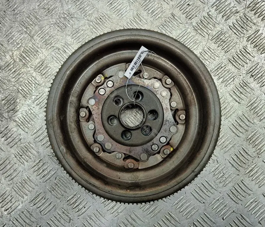 Маховик 03G105266AR