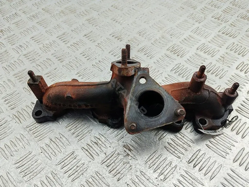 Выпускной коллектор 03G253033E