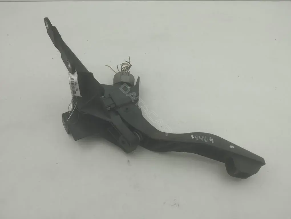 Педаль газа 2S719F836DA
