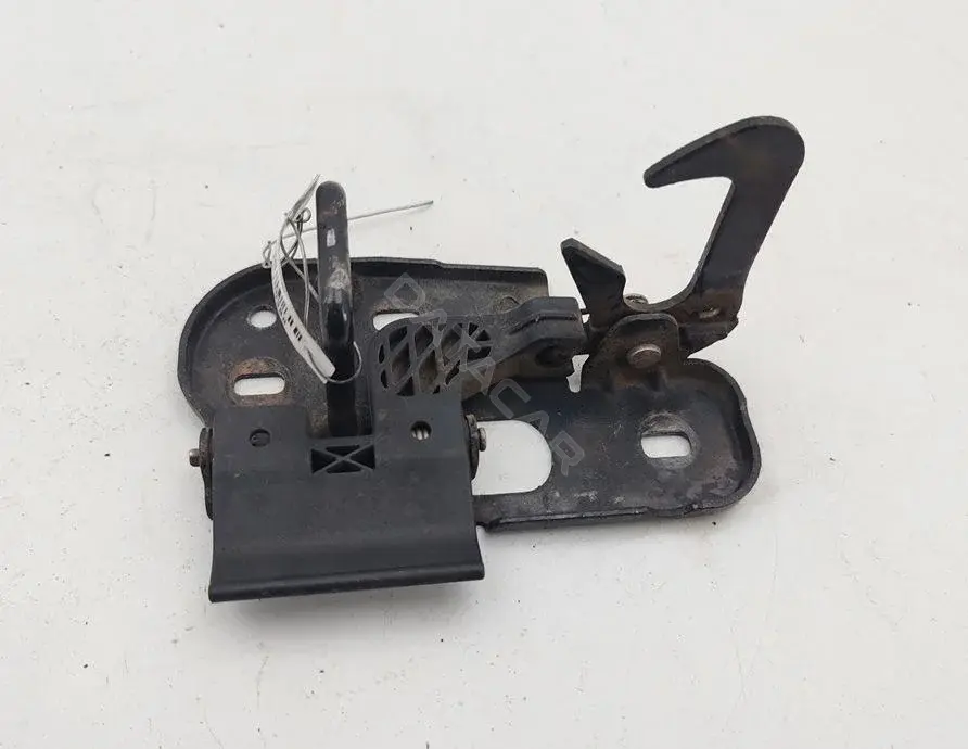 Замок капота 1T0823480A