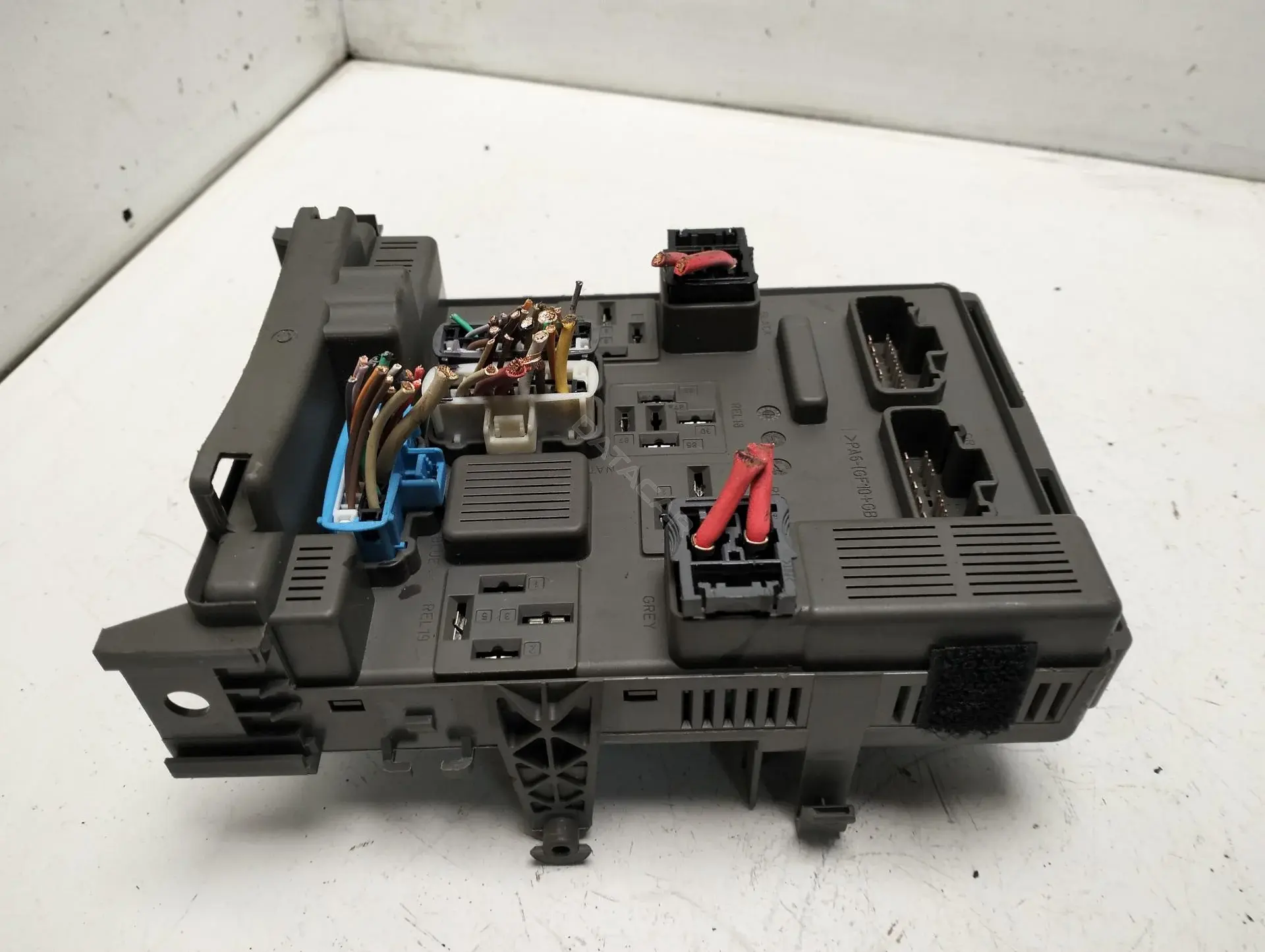 Блок предохранителей 8200371614