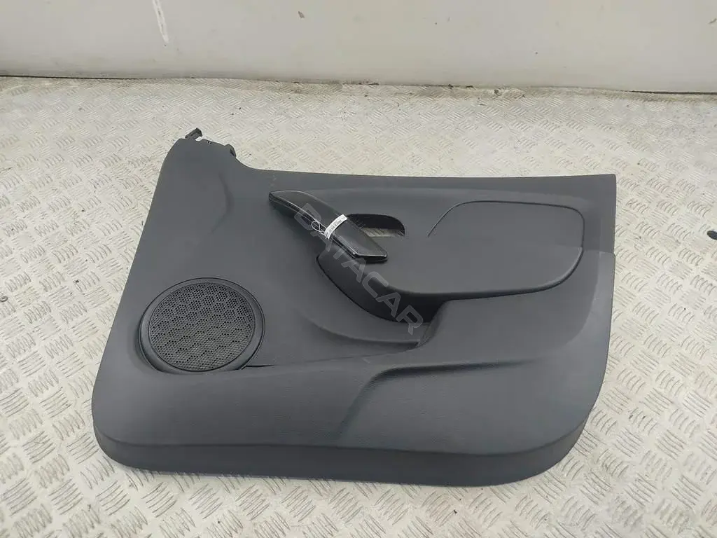 Дверная карта 809089735RCF